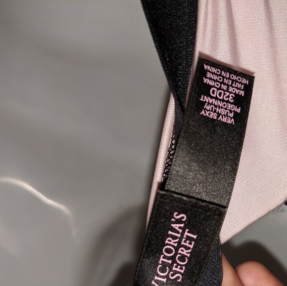 Vs Bra bundle - Picture 2 of 5